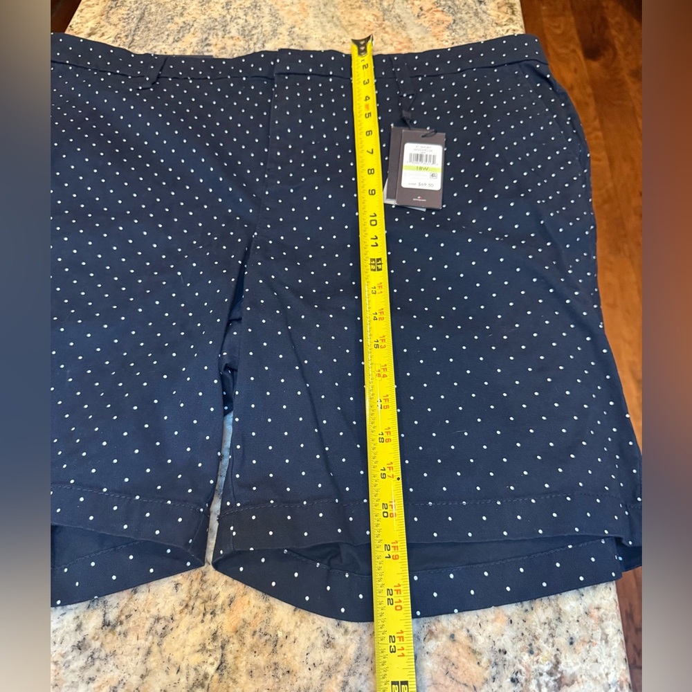Tommy Hilfiger Navy Polka Dot Shorts. Hollywood style. Stretchy. SIZE 18. NWT - Picture 7 of 12